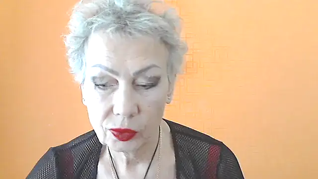 Snapshot of NessyJenixs chatting on 11-05-25, 07:22 NessyJenixs online show from 11-05-25, 07:22