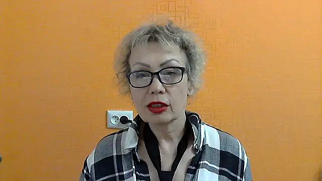 Snapshot of NessyJenixs chatting on 03-22-25, 07:20 NessyJenixs online show from 03-22-25, 07:20