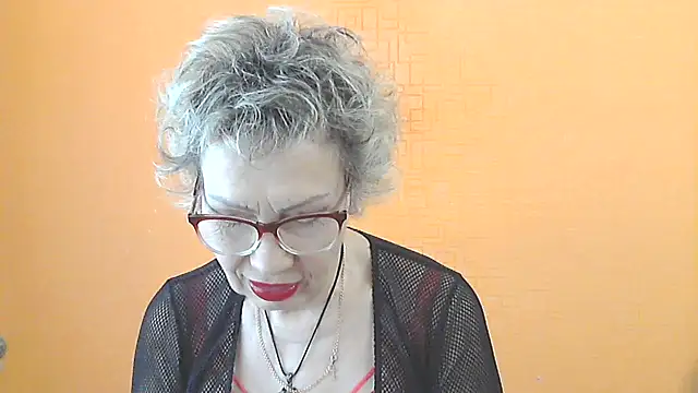 NessyJenixs online show from 05-09-26, 06:50
