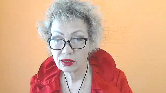 NessyJenixs online show from 05-05-26, 06:38