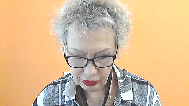 Snapshot of NessyJenixs chatting on 10-02-25, 06:39 NessyJenixs online show from 10-02-25, 06:39