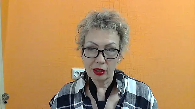 Snapshot of NessyJenixs chatting on 03-21-25, 07:13 NessyJenixs online show from 03-21-25, 07:13