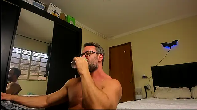 sexyflight online show from 10-20-25, 04:07