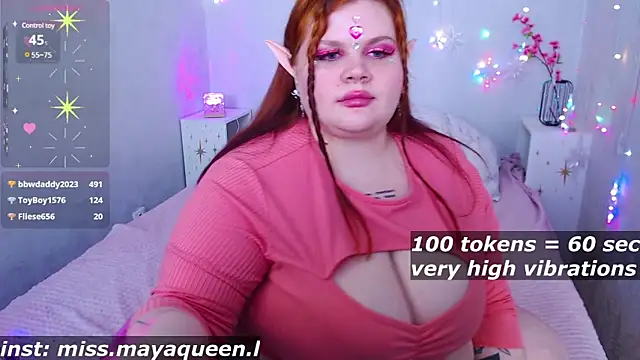 Snapshot of missmayaqueen chatting on 02-14-25, 12:14 missmayaqueen online show from 02-14-25, 12:14