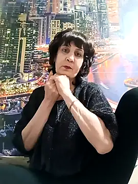 Laura Kiss online show from 04-15-26, 02:54