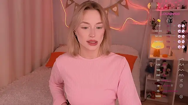 Snapshot of Sweettsiren chatting on 01-26-25, 07:42 Sweettsiren online show from 01-26-25, 07:42