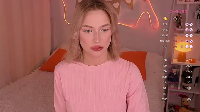 Snapshot of Sweettsiren chatting on 01-27-25, 08:07 Sweettsiren online show from 01-27-25, 08:07