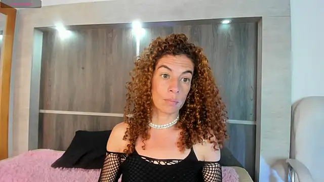 Bryna  online show from 01-14-26, 04:49