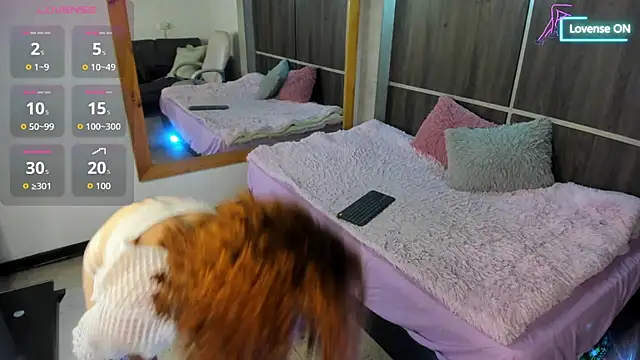 Bryna  online show from 11-28-25, 04:34