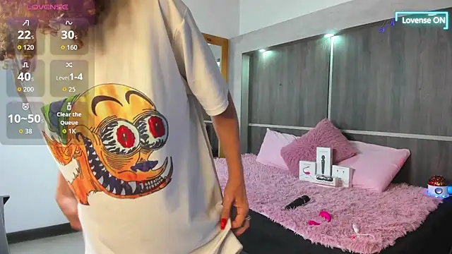 Bryna  online show from 11-15-25, 04:49