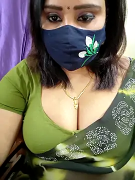 Queenflowerr online show from 03-13-26, 04:56