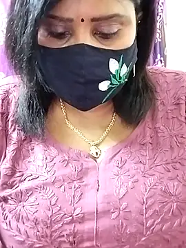 Queenflowerr online show from 09-26-25, 06:26