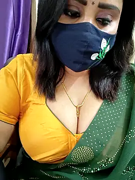 Queenflowerr online show from 03-20-26, 06:09