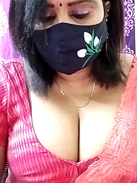 Queenflowerr online show from 09-24-25, 05:36