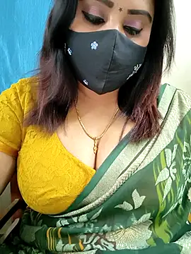 Snapshot of Queenflowerr chatting on 05-11-26, 06:16 Queenflowerr online show from 05-11-26, 06:16
