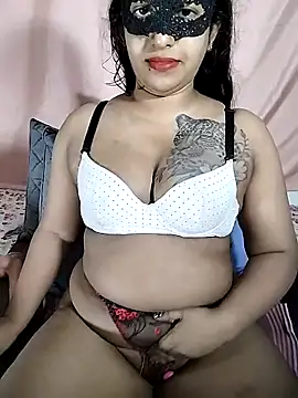Snapshot of Sexy-Monikaa chatting on 09-25-25, 07:42 Sexy-Monikaa online show from 09-25-25, 07:42
