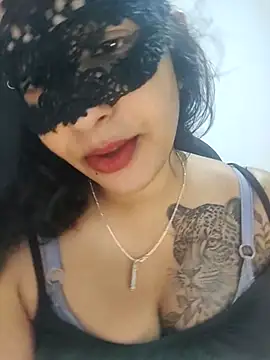Snapshot of Sexy-Monikaa chatting on 03-21-25, 10:17 Sexy-Monikaa online show from 03-21-25, 10:17