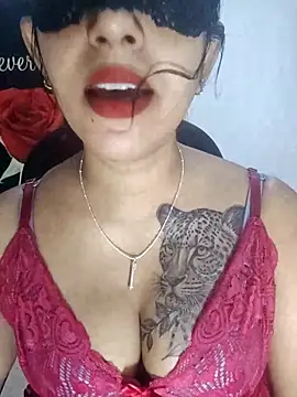Snapshot of Sexy-Monikaa chatting on 03-20-25, 02:32 Sexy-Monikaa online show from 03-20-25, 02:32
