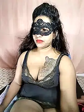 Snapshot of Sexy-Monikaa chatting on 09-16-25, 09:32 Sexy-Monikaa online show from 09-16-25, 09:32