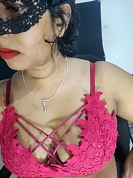 Snapshot of Sexy-Monikaa chatting on 03-08-25, 10:54 Sexy-Monikaa online show from 03-08-25, 10:54