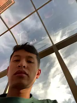 Snapshot of sebaxx8_ chatting on 02-25-25, 09:37 sebaxx8 online show from 02-25-25, 09:37