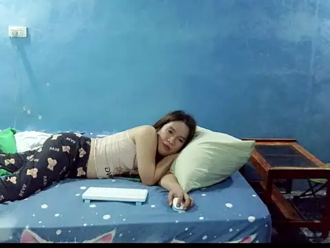 Snapshot of Asianpinaybeauty_yam007 chatting on 06-07-26, 02:06 Asianpinaybeauty yam007 online show from 06-07-26, 02:06