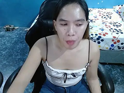 Asianpinaybeauty yam007 online show from 11-18-25, 10:51