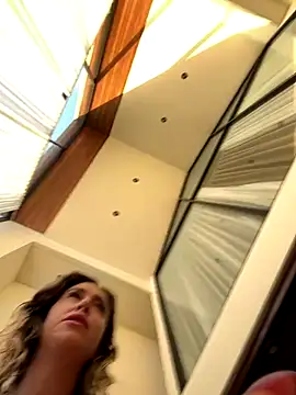 Snapshot of veronikawithDDDs chatting on 10-02-25, 10:35 veronikawithDDDs online show from 10-02-25, 10:35