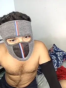 Love-N online show from 09-27-25, 04:35