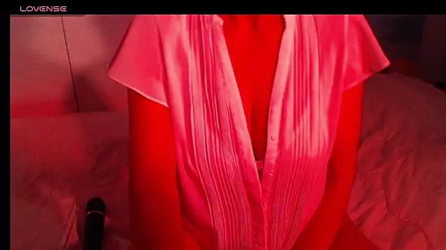 sweetchani666 online show from 05-14-26, 01:52