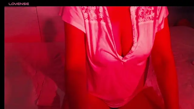 sweetchani666 online show from 05-09-26, 07:34