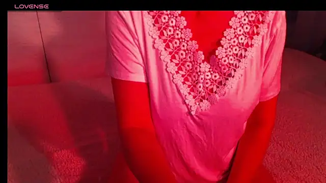 sweetchani666 online show from 04-05-26, 02:24