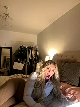 blissdimicco online show from 11-13-25, 06:23