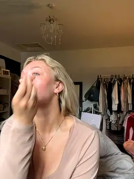 blissdimicco online show from 10-31-25, 09:39