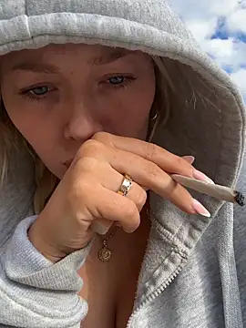 blissdimicco online show from 11-04-25, 11:36