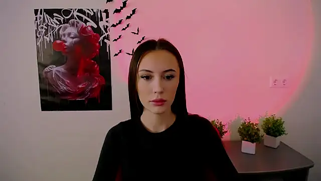 Snapshot of Nikonara_Love chatting on 02-05-25, 12:27 Nikonara Love online show from 02-05-25, 12:27