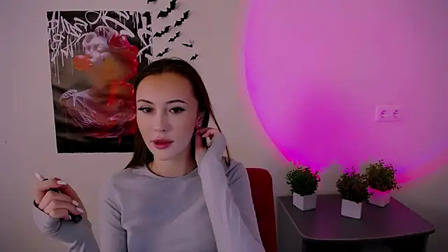 Snapshot of Nikonara_Love chatting on 02-11-25, 01:41 Nikonara Love online show from 02-11-25, 01:41