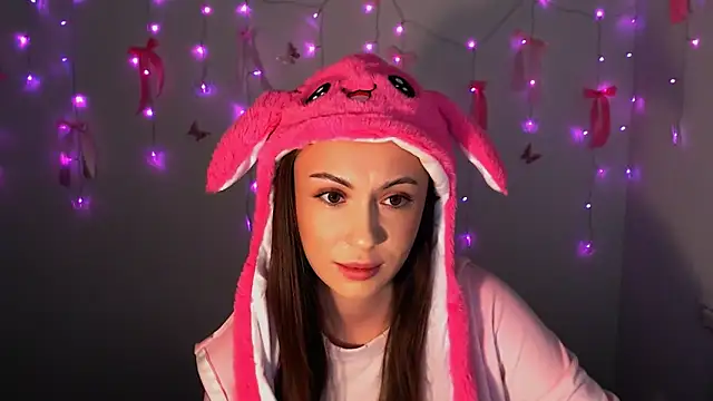 Nikonara Love online show from 12-21-25, 01:24