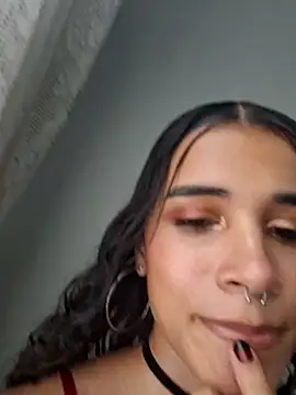 novinhatransexy online show from 03-18-25, 04:50