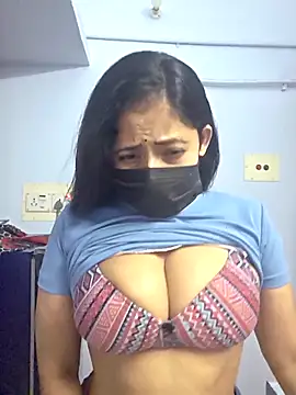 Snapshot of Hot_honey77 chatting on 09-28-25, 11:39 Hot honey77 online show from 09-28-25, 11:39