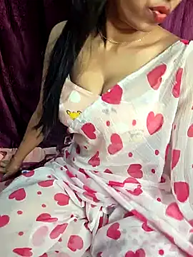 Snapshot of Hot_honey77 chatting on 03-18-25, 04:50 Hot honey77 online show from 03-18-25, 04:50