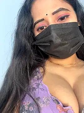 Snapshot of Hot_honey77 chatting on 10-26-25, 05:24 Hot honey77 online show from 10-26-25, 05:24