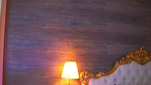 Juicy Jessye online show from 03-31-26, 07:49