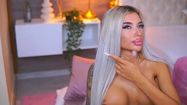 Juicy Jessye online show from 07-02-26, 03:23