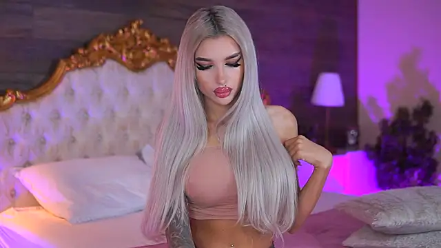 Juicy Jessye online show from 09-23-25, 07:54