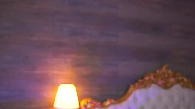 Juicy Jessye online show from 10-19-25, 07:49