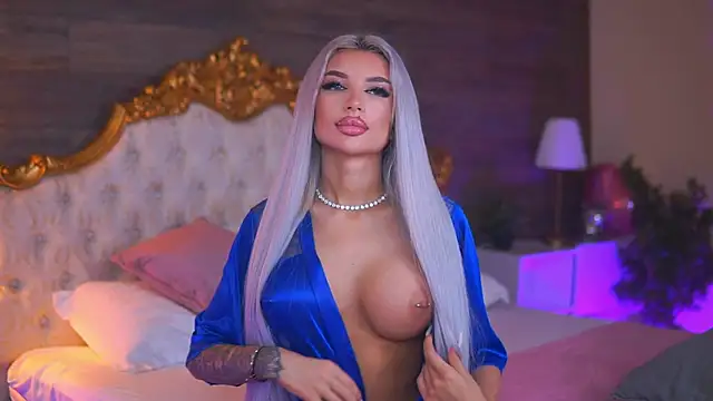 Juicy Jessye online show from 04-03-26, 08:26