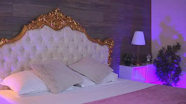 Juicy Jessye online show from 09-20-25, 07:41