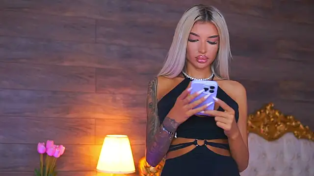 Juicy Jessye online show from 07-06-26, 07:49