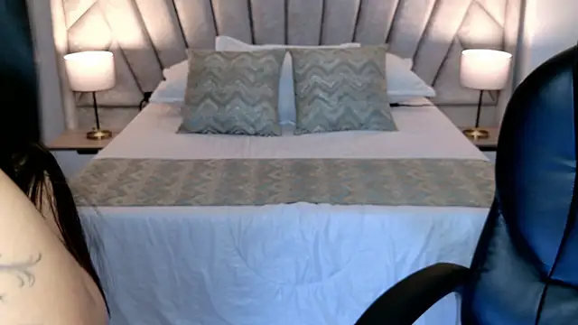 Snapshot of Layla_Breezee chatting on 07-03-26, 11:28 Layla Breezee online show from 07-03-26, 11:28